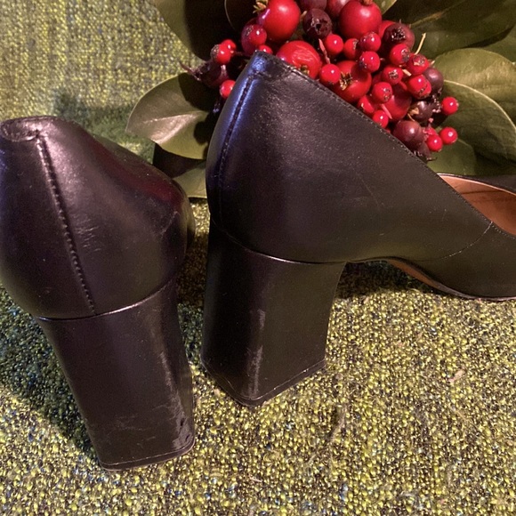 Zala Block Heel Pump
MARC FISHER LTD - Picture 3 of 5